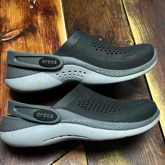 Boys Lite Ride Crocs Clogs - Picture 4 of 10